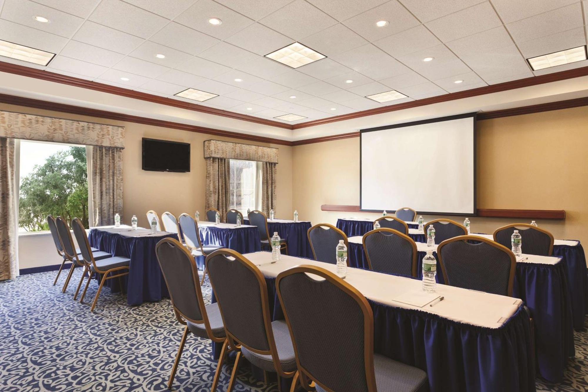 Hampton Inn & Suites Mystic Luaran gambar